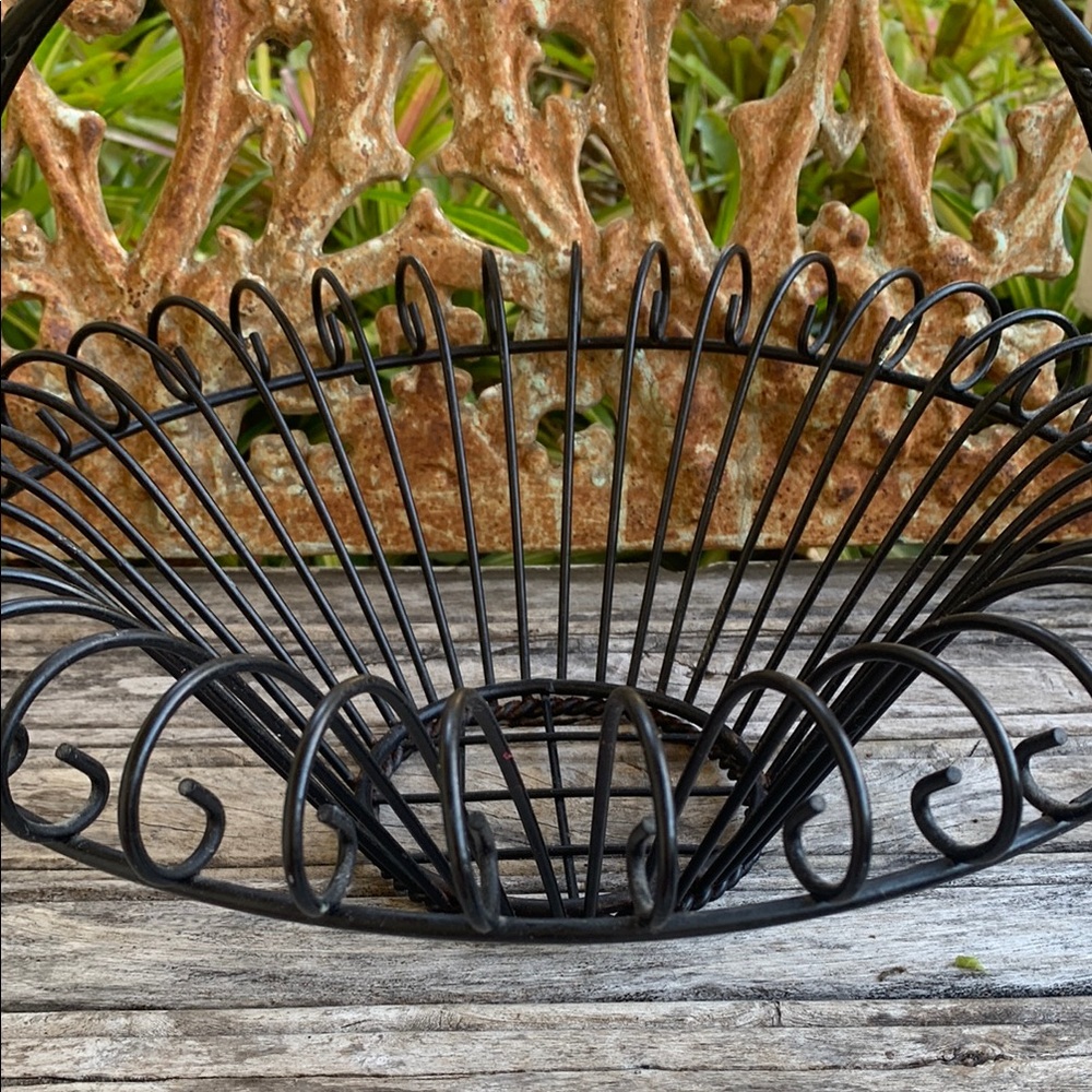 Vintage Elegant Black Wrought Iron Basket - Picture 3 of 11